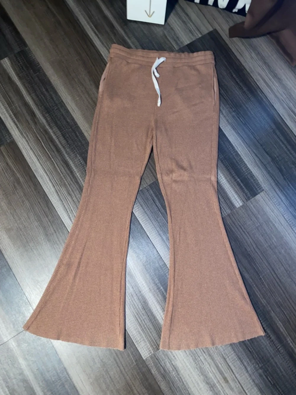 American Eagle Brown Knit Flared Sweatpants - Picture 6 of 9